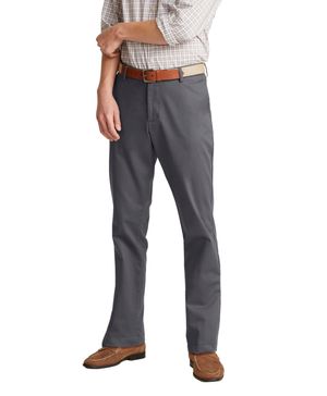 Pantalón Signature Khaki Slim Fit Iron Free con Stain Defender® Gris